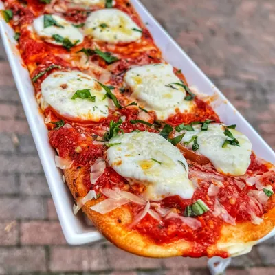 Margherita Veggie Flatbread